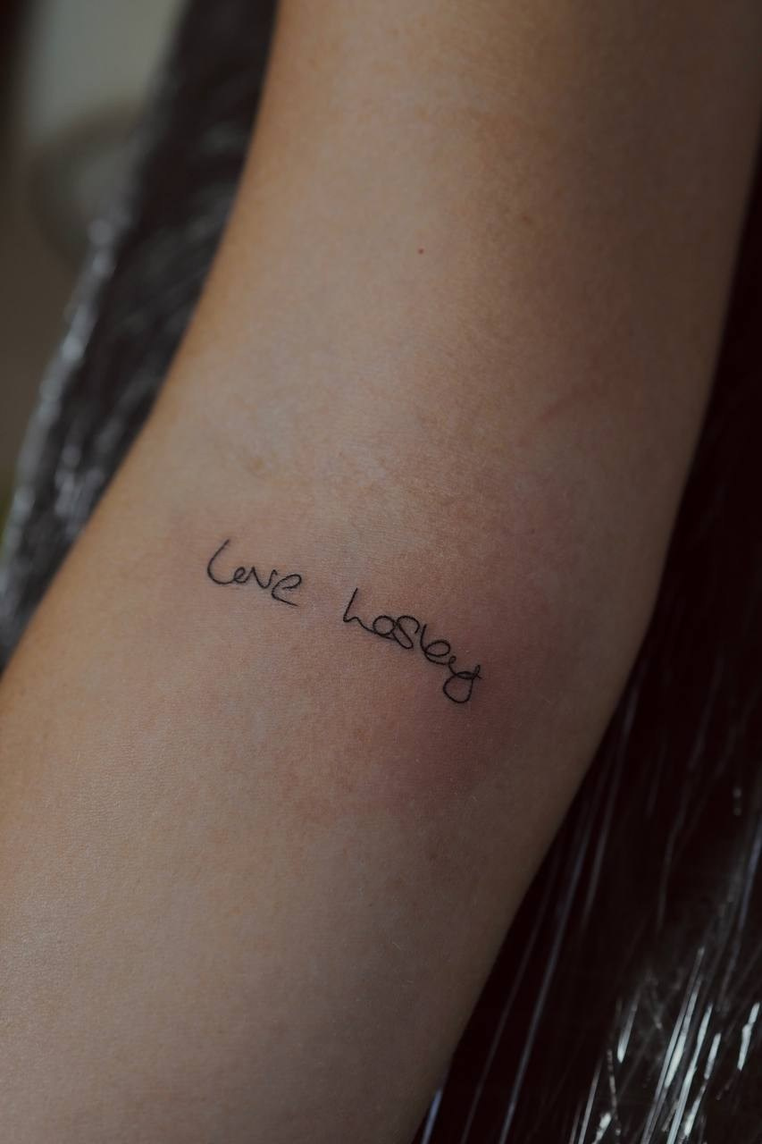 Мини тату. Женский фотограф и мини-тату мастер Москва Юлия Солодкина