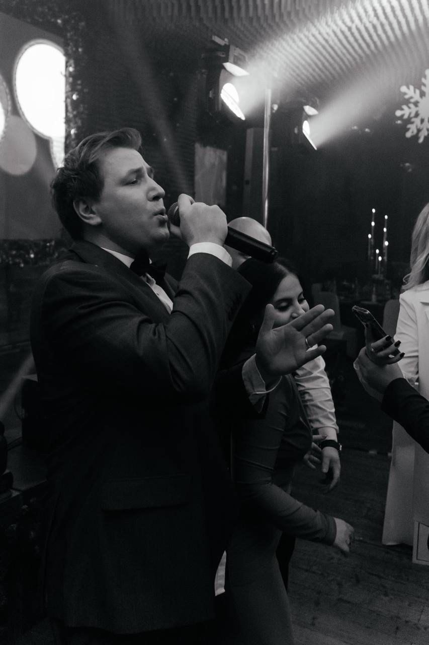 Ведущий Зейнерис. Подрядчики и друзья сети свадебных площадок House for wedding