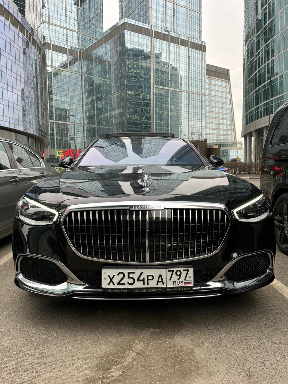 Аренда ягуар на свадьбу. Минивен на свадьбу. Праздничное агентство ПИОН