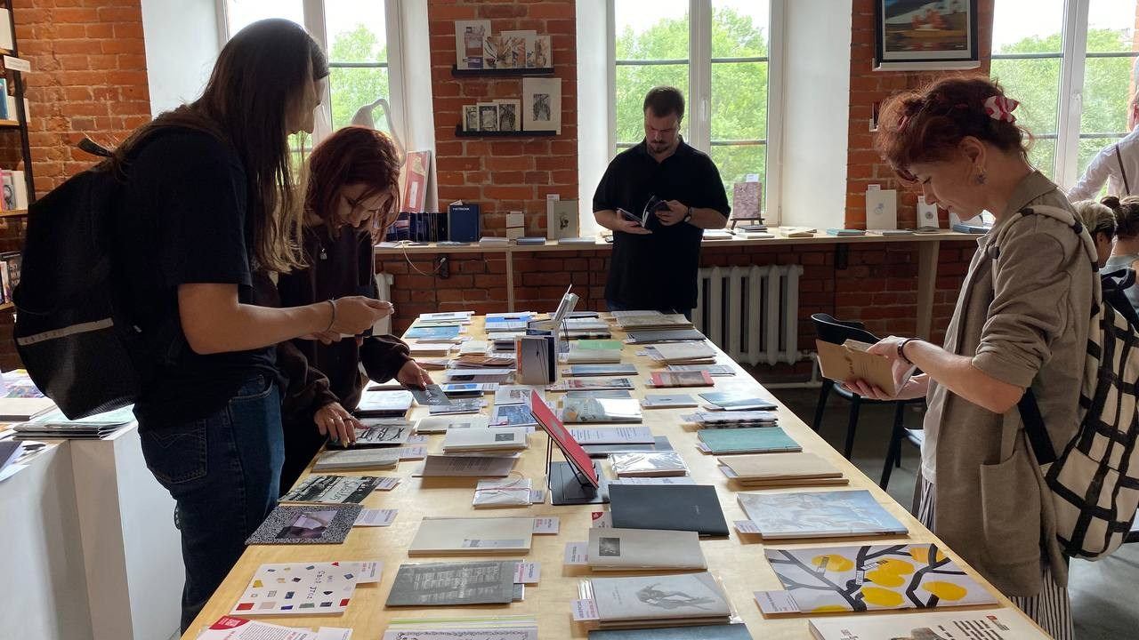 Зин-зин, фестиваль зинов, 5–6 августа 2023, Хабаровск. Лера Круглова