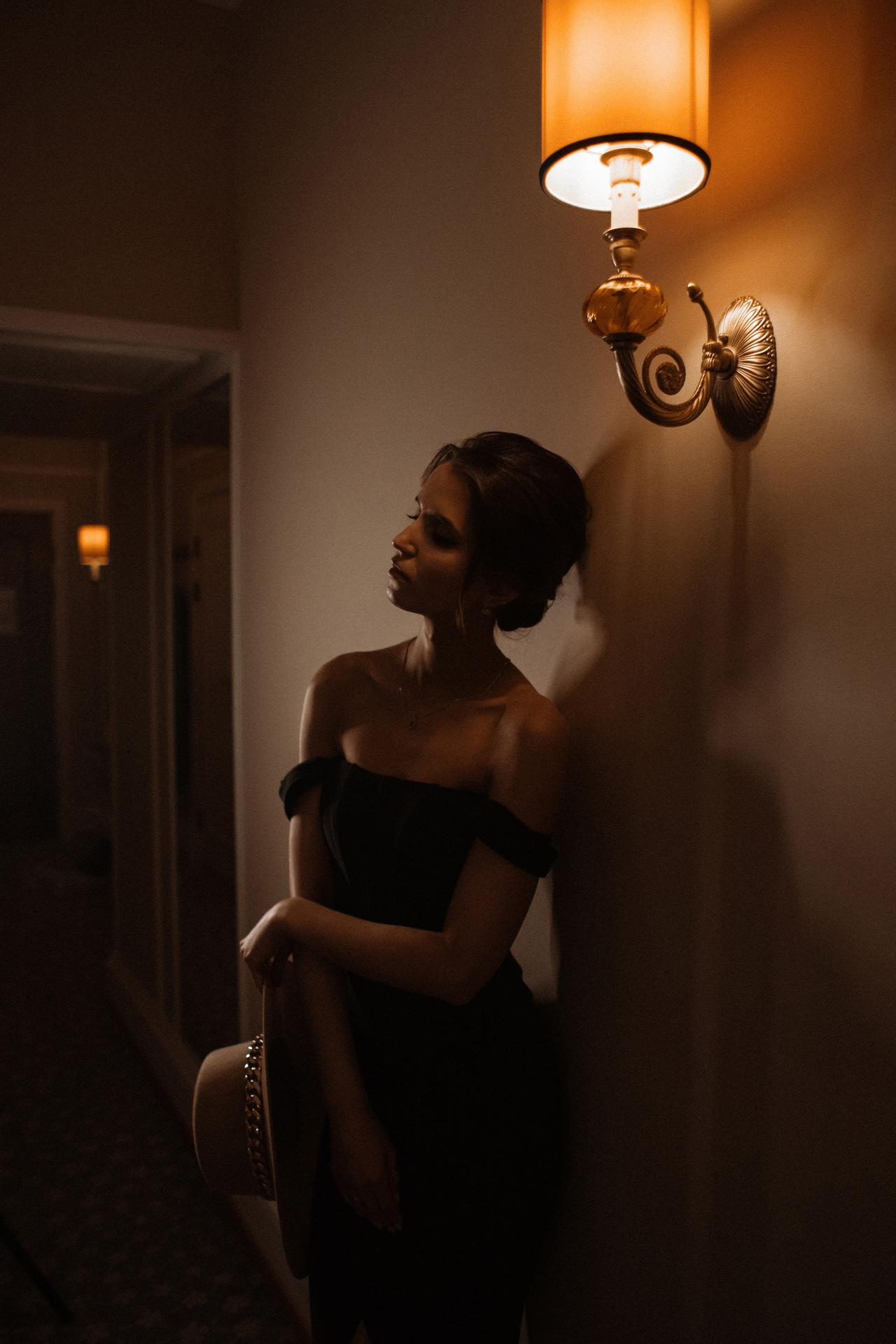 Девушка в отеле