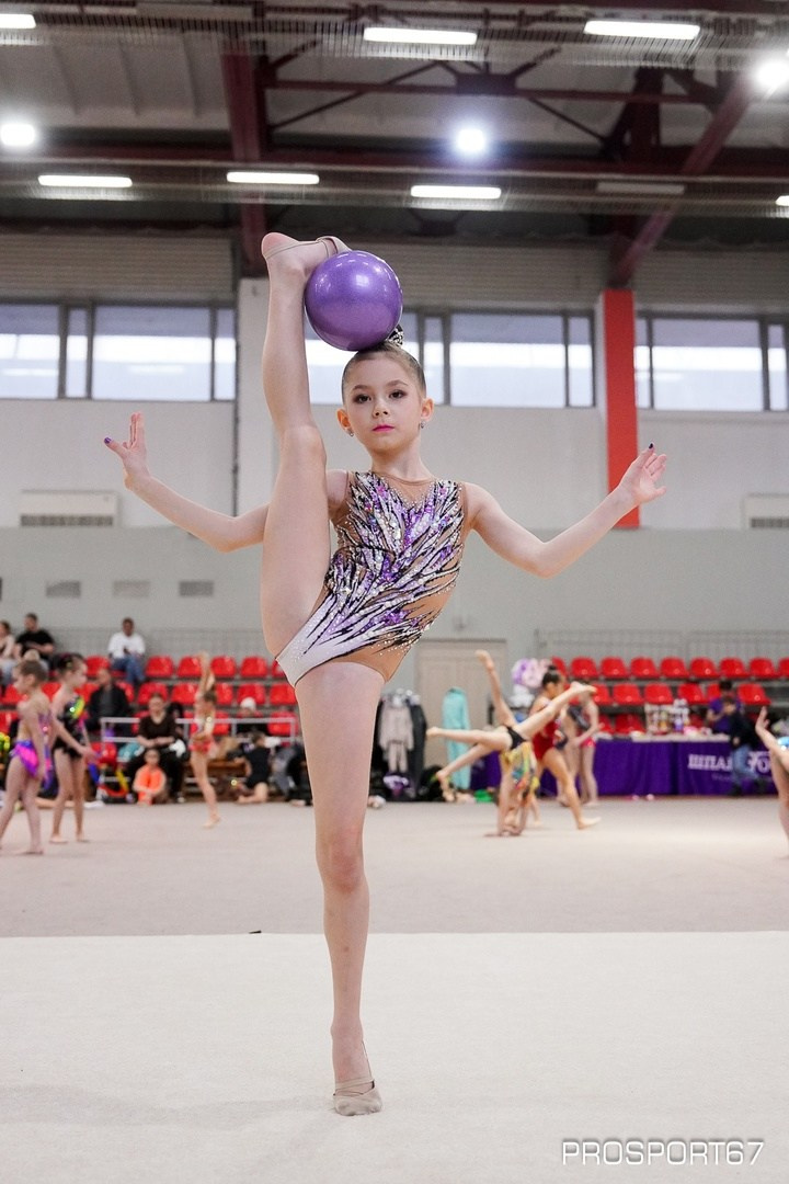 Художественная гимнастика. «Snow Queen» Москва 2024 Спортивный фотограф Олег Медведев. Спортивный фотограф Олег Медведев | prosport67 | Смоленск