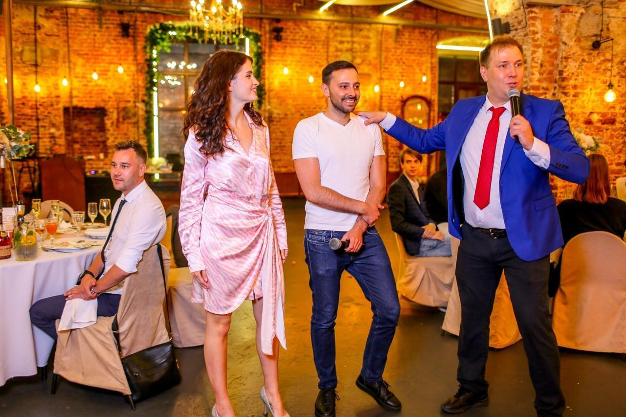 Ведущий Зейнерис. Подрядчики и друзья сети свадебных площадок House for wedding