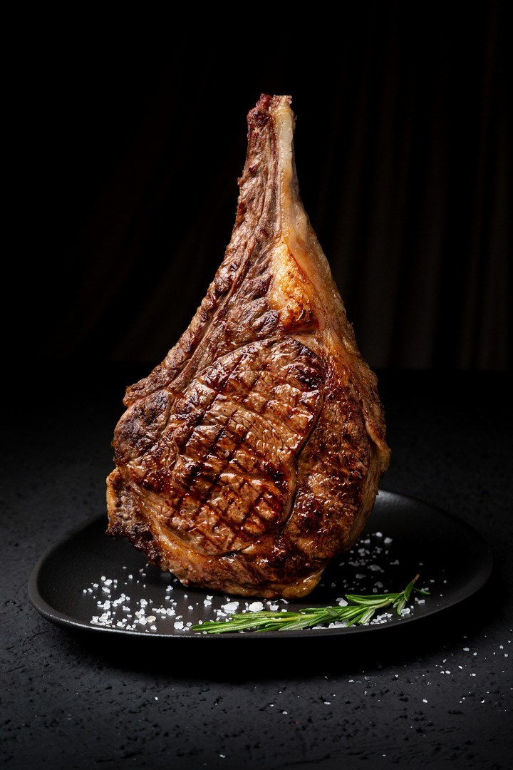 Фудфотосъемка стейка для сайта и соцсетей ресторана