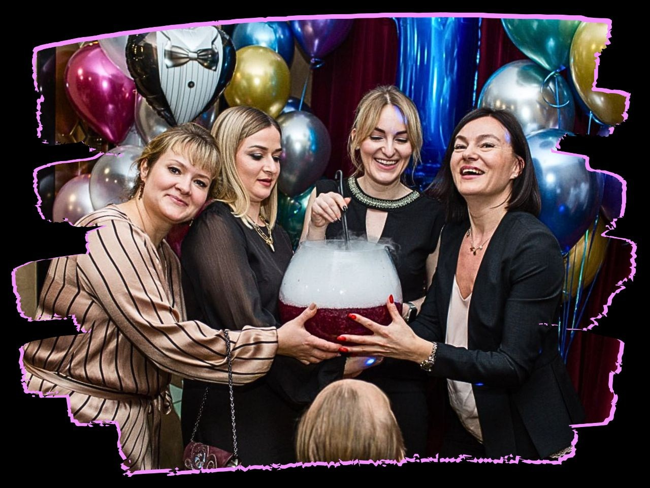 Ведущий + диджей + 1 из 8 моих услуг в подарок!