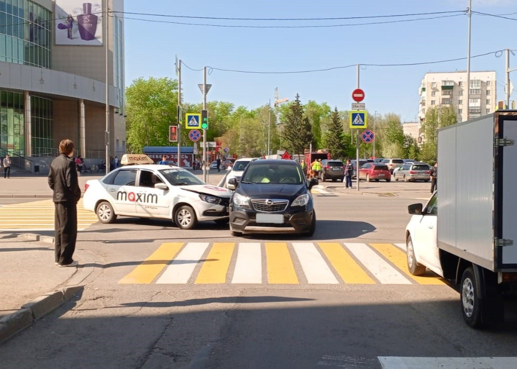 Аварийный комиссар Курган. Европротокол. Срочная помощь при ДТП. Автомобили ДТП. Комиссары Курган. Номер ГИБДД. Оформить без ГИБДД