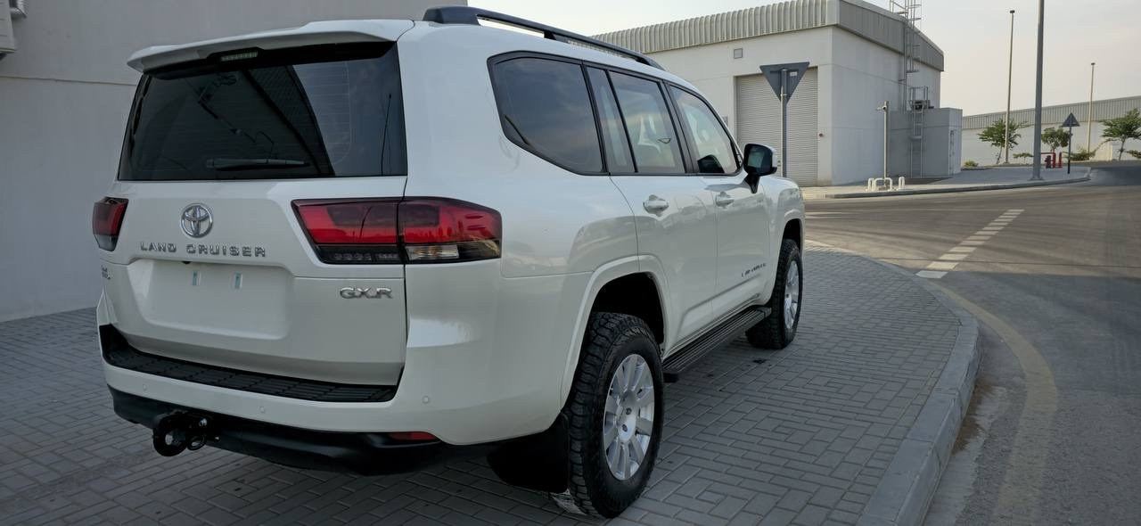 Armored car. Skyden Cars