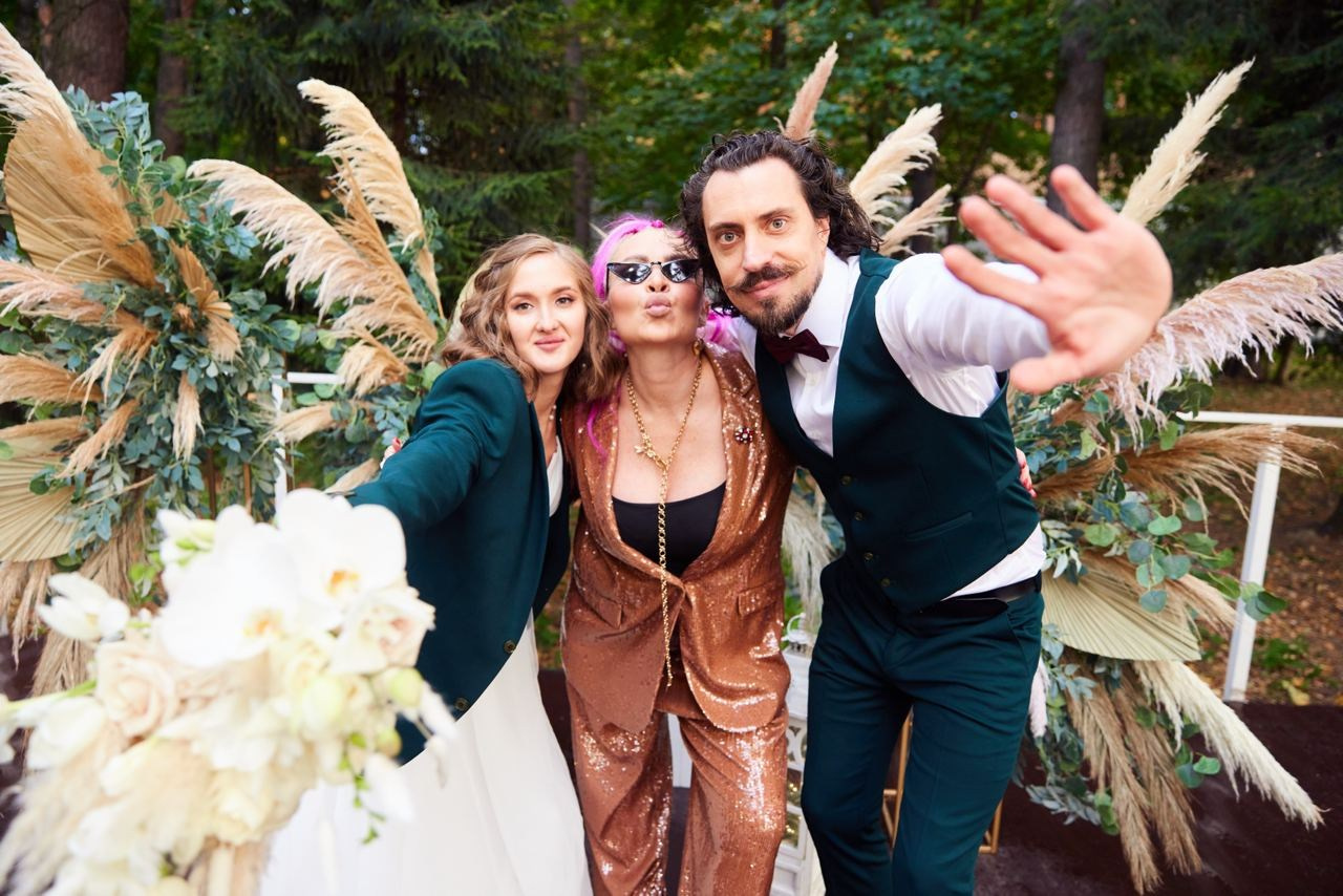 Ведущая Полякова. Подрядчики и друзья сети свадебных площадок House for wedding