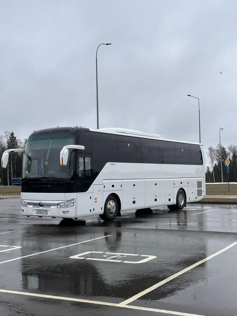 Аренда ягуар на свадьбу. Минивен на свадьбу. Праздничное агентство ПИОН