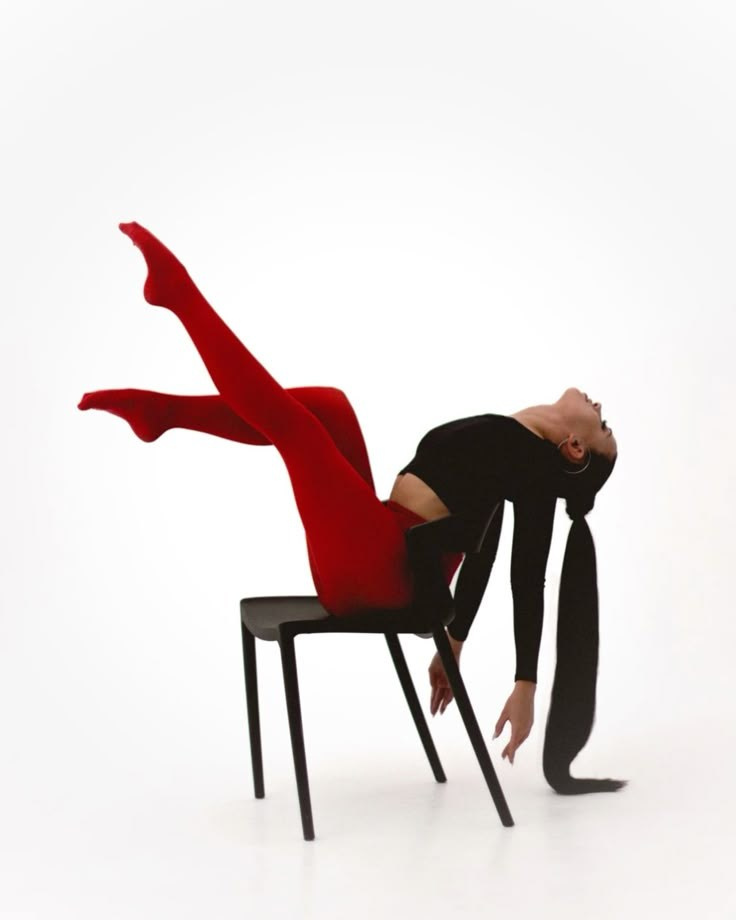 Красные колготки. Александра Мельниченко/ Бегающий фотограф