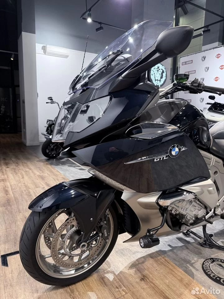 Купить BMW K 1600 GTL (Royal Blue) — подробнее на сайте. Hello Davidson, Москва. Только хорошие мотоциклы…