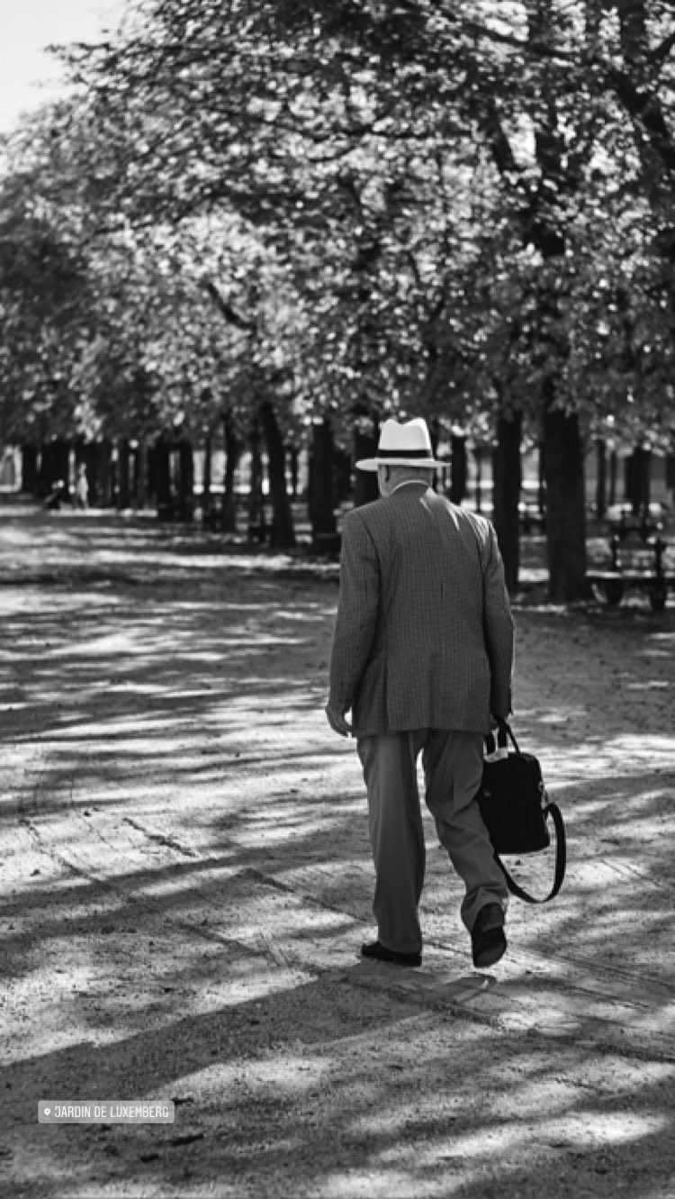 Paris: Download Error