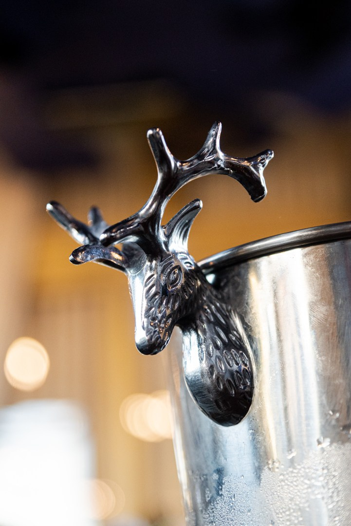 Свадебная фотосъемка в кабриолете в Москве. Жуков Илья свадебный фотограф в Москве