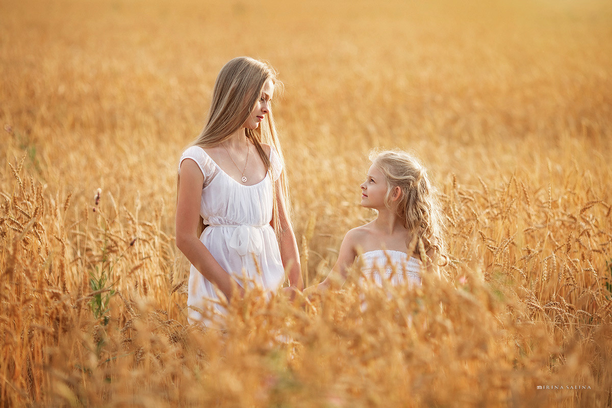 Фотосессия в пшенице. Детский и семейный фотограф в Екатеринбурге