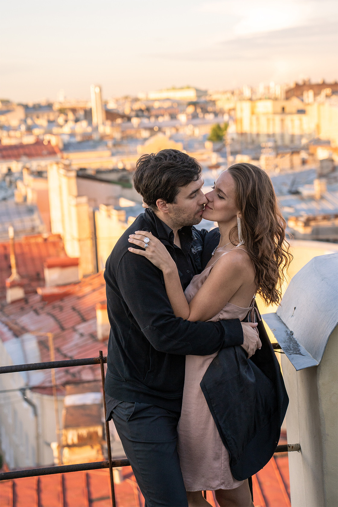 лав стори фотосессия на крыше