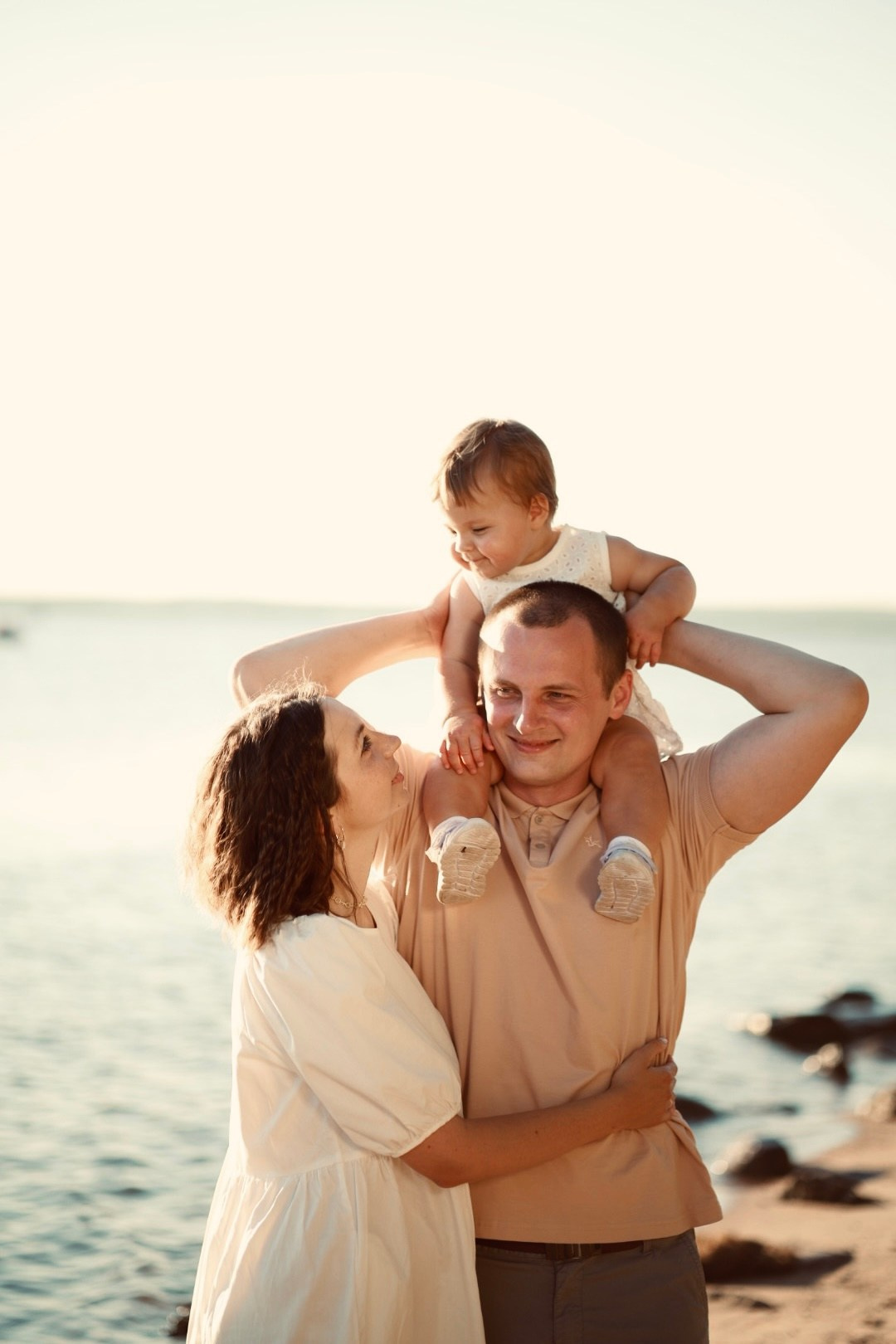 Семейная фотосессия на Минском море. Фотограф в Минске Анна Кучинская