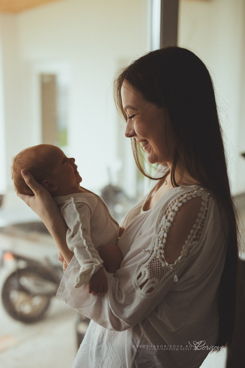 Фотосессия дома с новорожденным. Фотограф новорожденных в Магнитогорске Ксюша Борисова