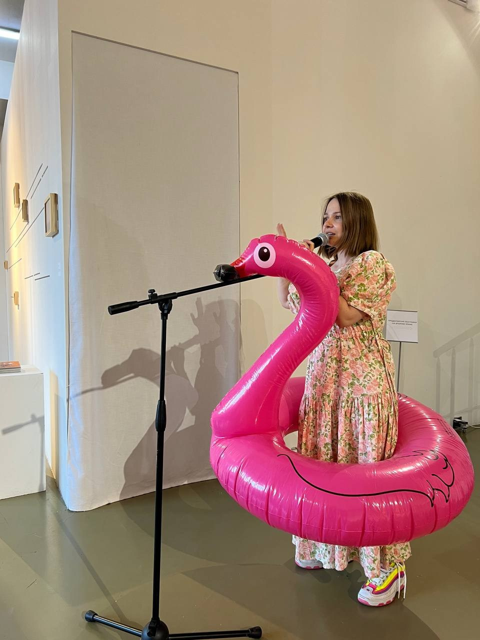 «Нежная стачка» — перформанс в Центре современного искусства Винзавод, 28 мая. Ольга Михальчук, художница и фотограф