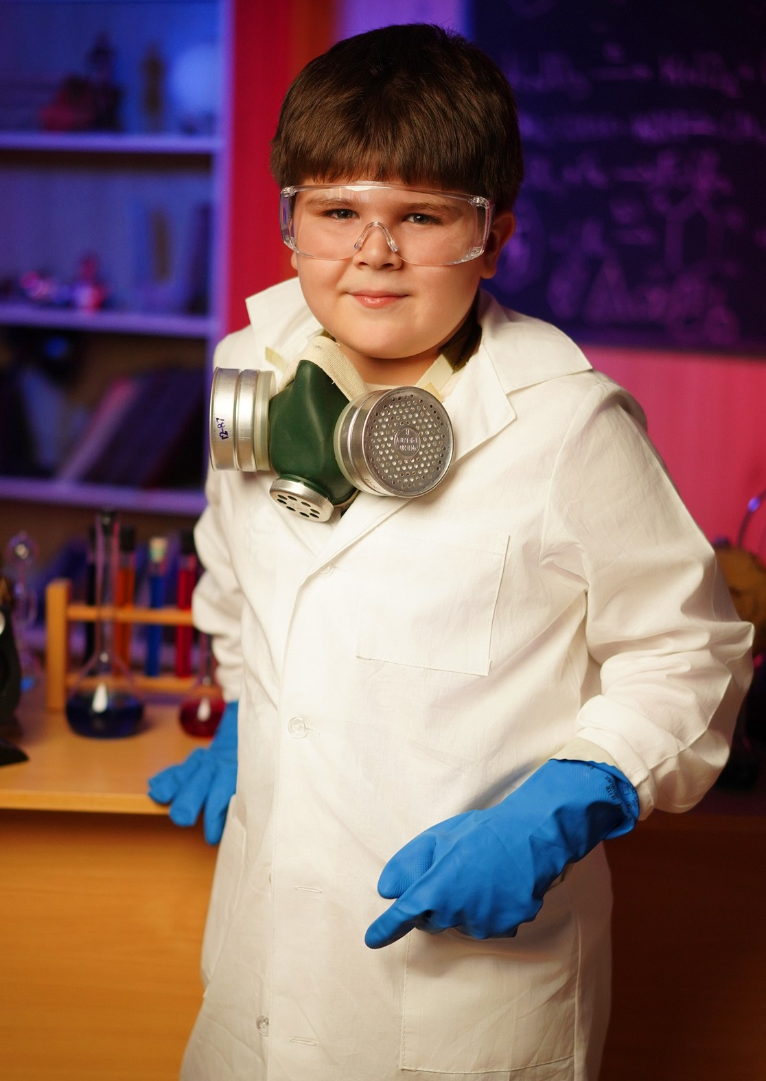 Фотосессия в стиле «Химики». GOTRA — выпускные альбомы в Тюмени