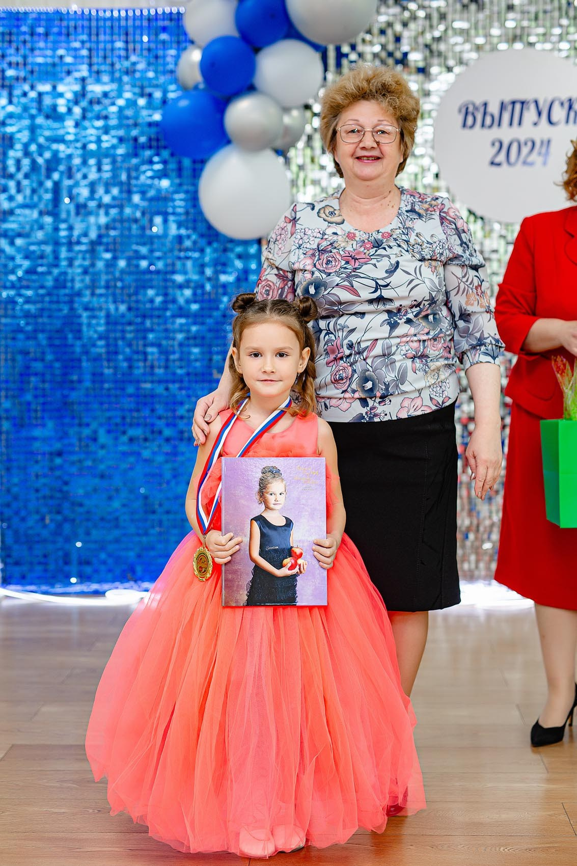 24.5.24 Выпускной Веснянка. Владивосток семейный фотограф Александр Степанов