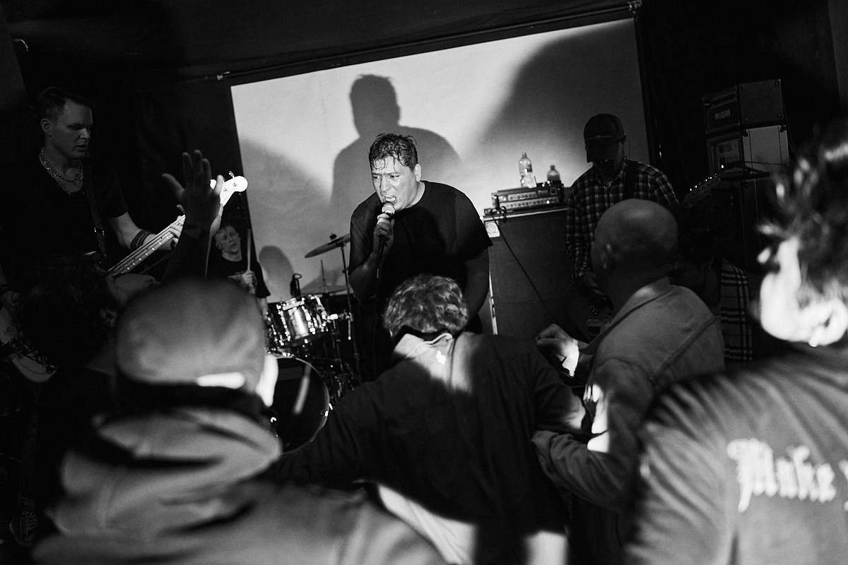 Сожитель, Смерть На Пляже, Линия Бикини, Выродок, Мразь. Иван Кобяков