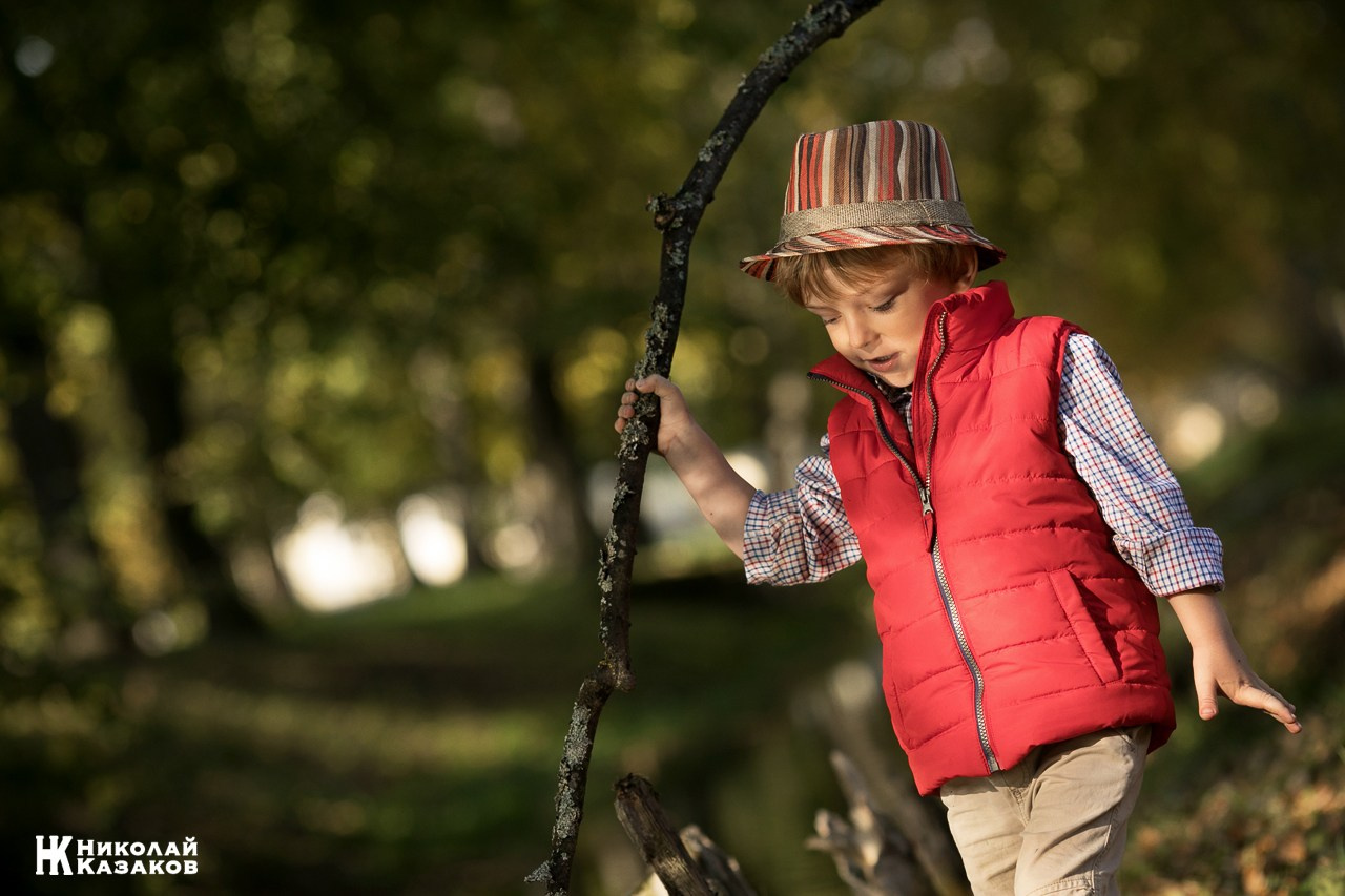 Детская фотосессия на природе. Николай Казаков. Профессиональный фотограф. Преподаватель фотографии