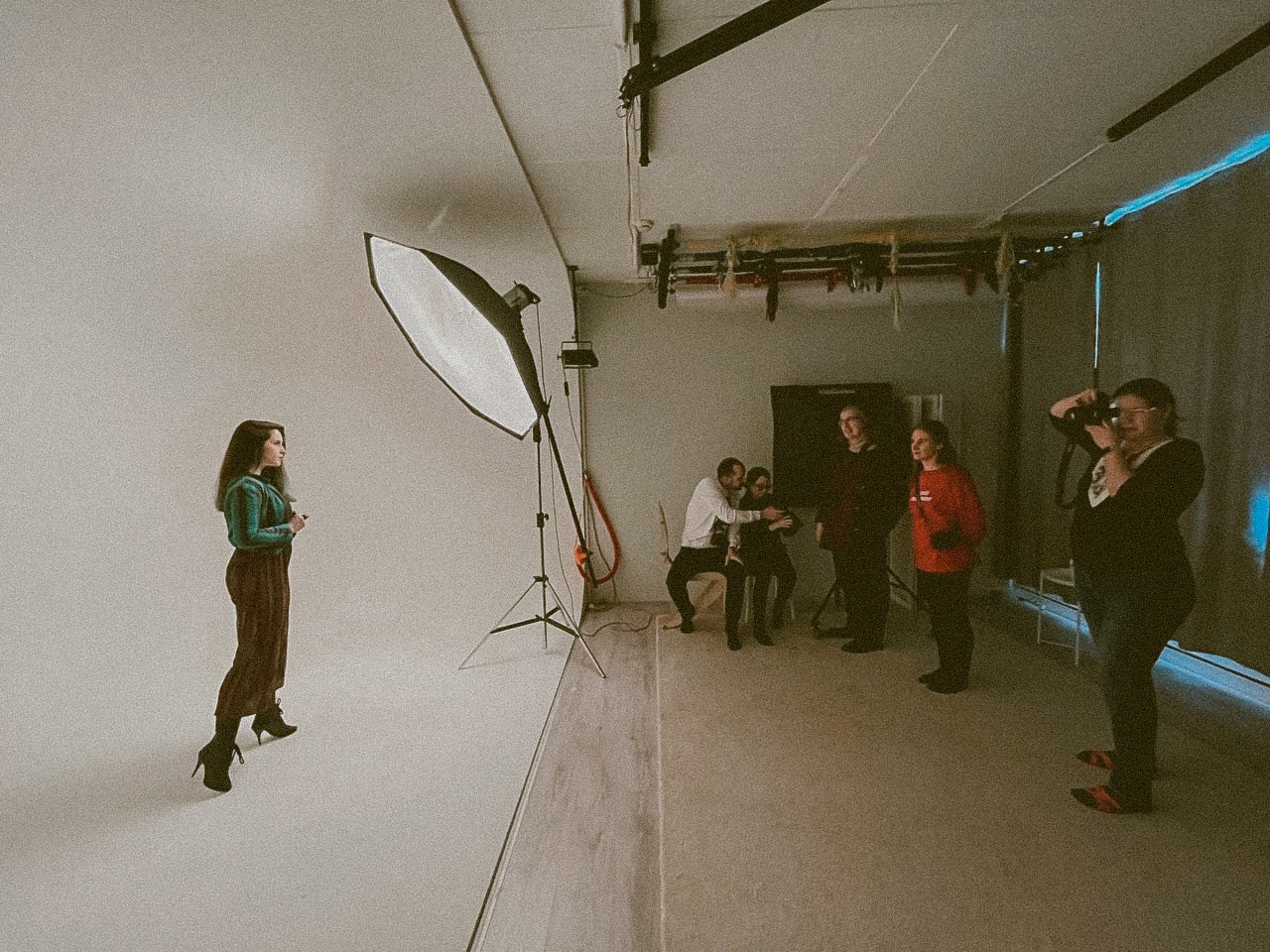 Обучение основам фотографии. Фотограф Julia Milton | Портреты, съемки для маркетплейсов, лавстори, съёмка беременности в Санкт-Петербурге. Обучение фотографии в Спб очно