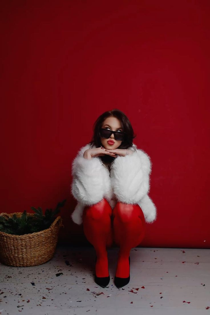 В красном. Александра Мельниченко/ Бегающий фотограф