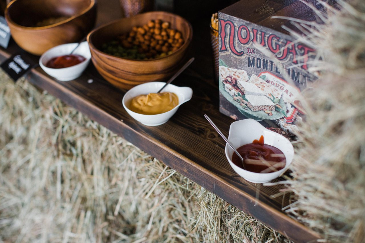 Пивной стол. Свадебная площадка РАНЧО