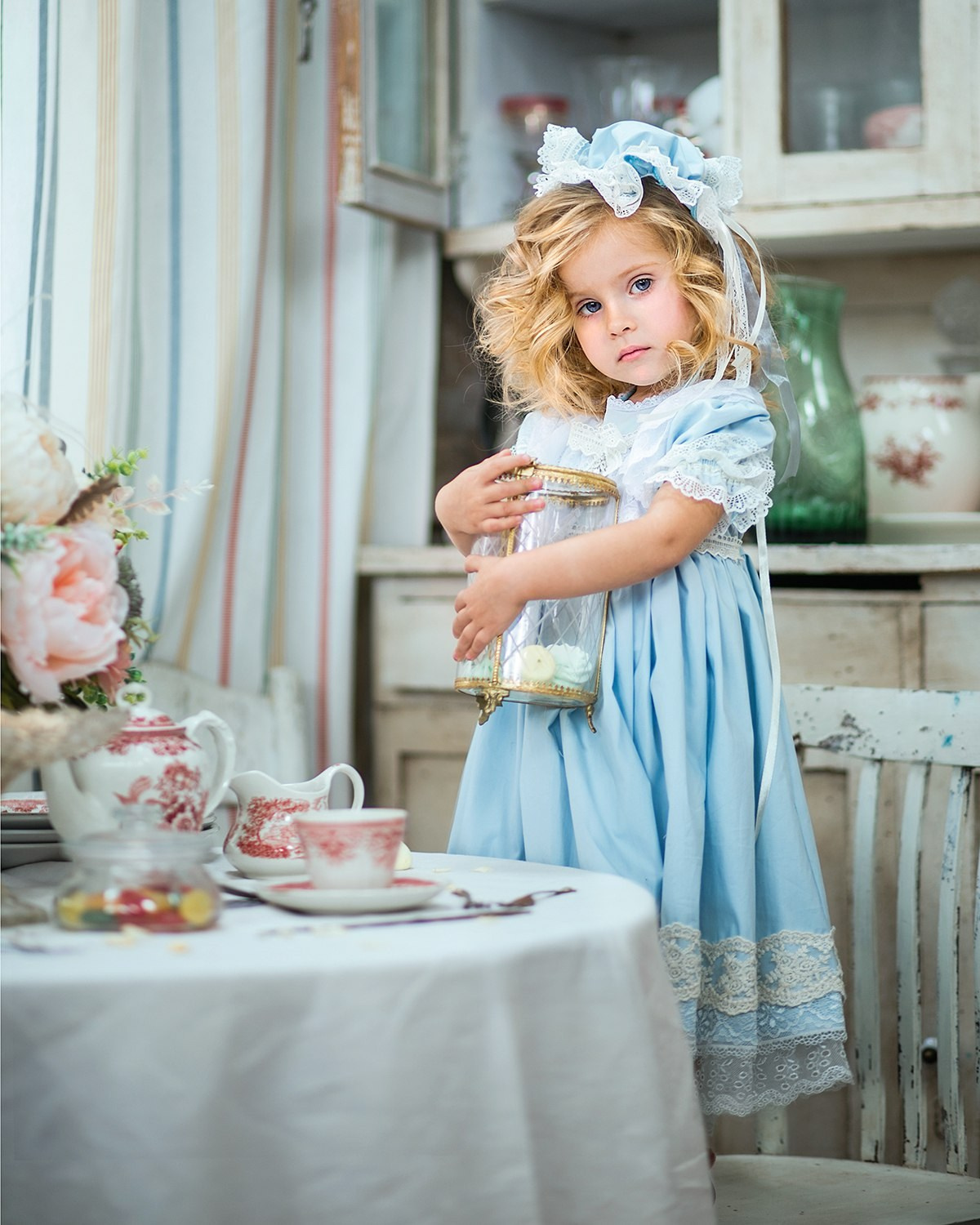 Гардероб. Фотостудия Roomy в Краснодаре | Семейные и новогодние фотосессии, аренда зала фотостудии