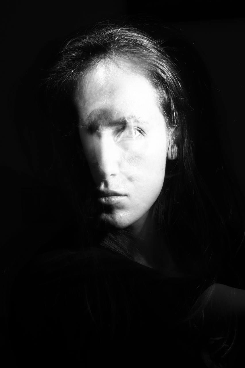 Автопортреты наших фотографов. FOTOFAQ SKOOL г. Санкт-Петербург: очные, дистанционные и онлайн курсы фотографии