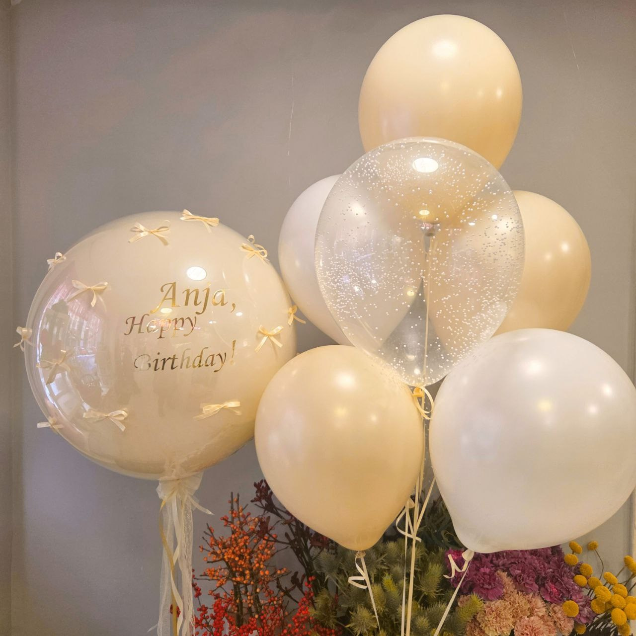 Fo Girls. Balloons and decorations in Serbia. Delivery 24/7