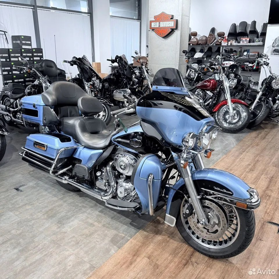 2011 Electra Glidе Ultrа 103 АBS Light Blue. Hello Davidson, Москва. Только хорошие мотоциклы…