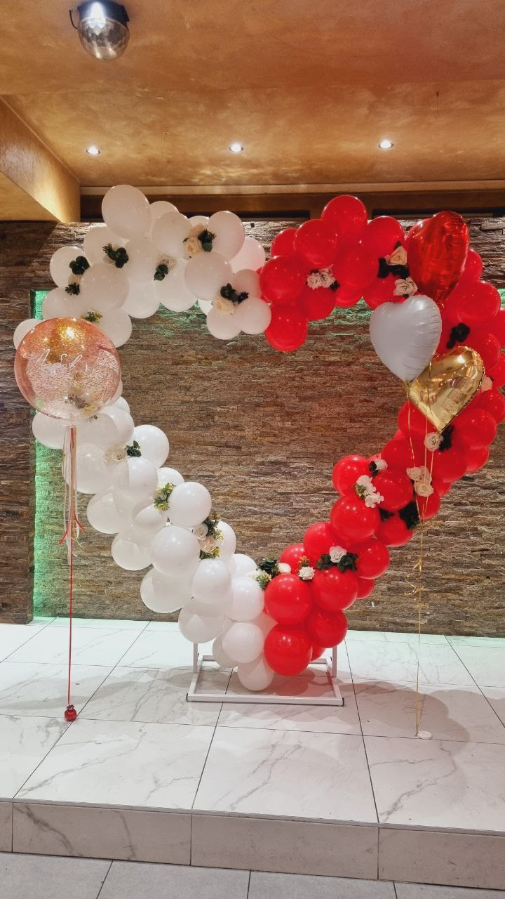 14th Valentine’s Day. Шары с гелием, фотозоны Нови Сад Белград. Balone i dekoracije od balona Novi Sad Beograd