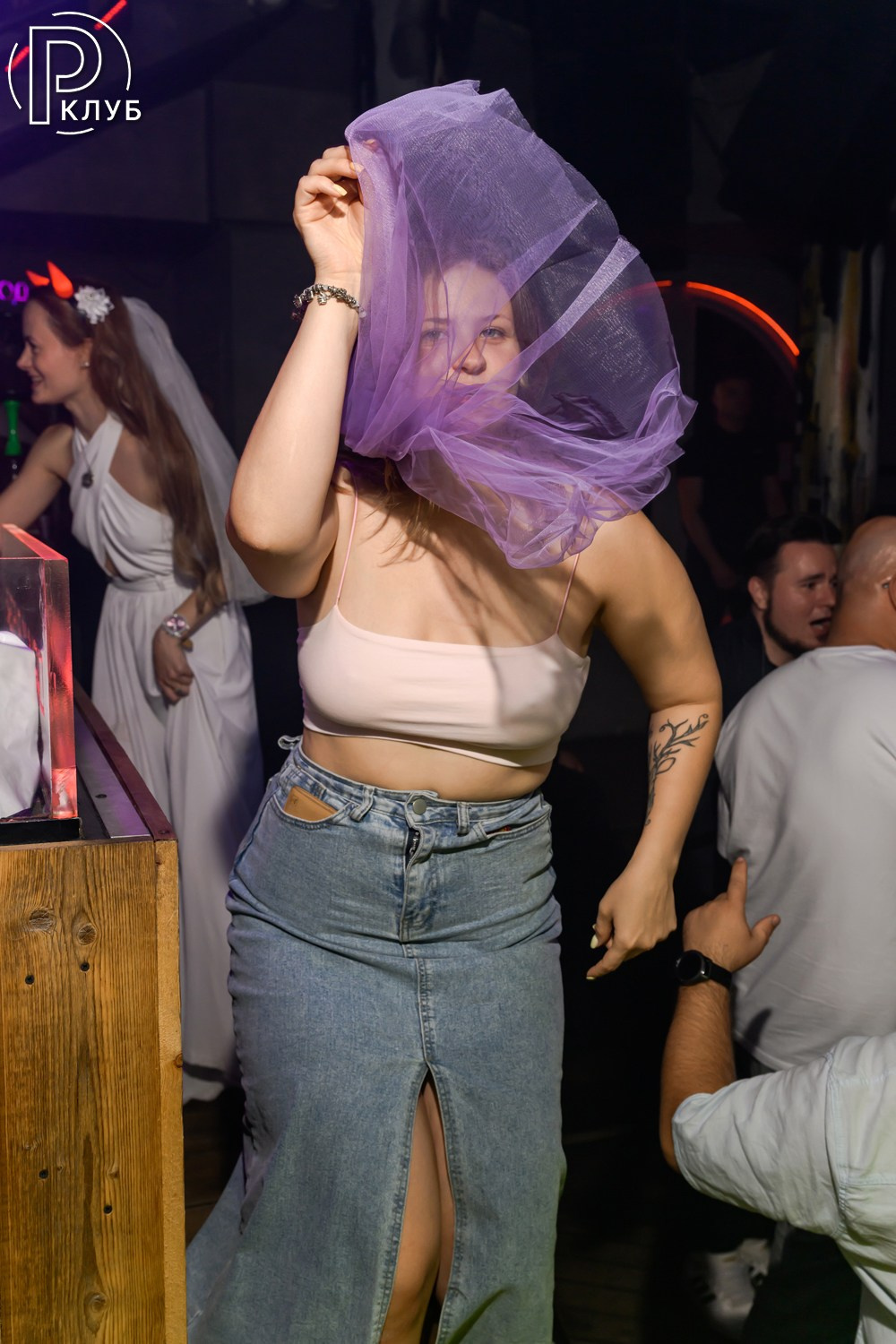 Небар Пятницкая 22.08.26. Фотопортал RClub — освещение ресторанной, светской и клубной жизни Москвы