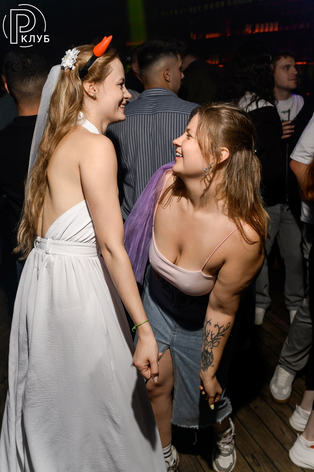 Небар Пятницкая 22.08.26. Фотопортал RClub — освещение ресторанной, светской и клубной жизни Москвы
