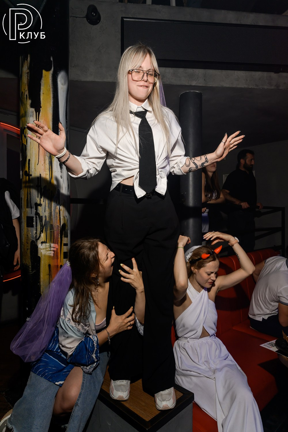 Небар Пятницкая 22.08.26. Фотопортал RClub — освещение ресторанной, светской и клубной жизни Москвы