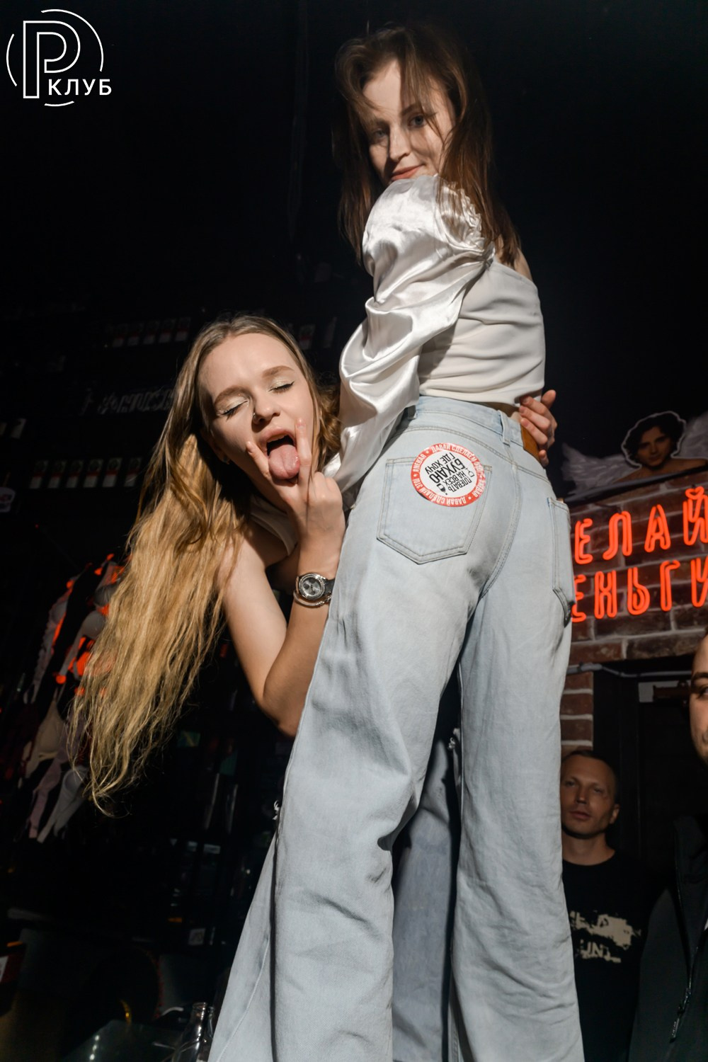 Небар Пятницкая 22.08.26. Фотопортал RClub — освещение ресторанной, светской и клубной жизни Москвы