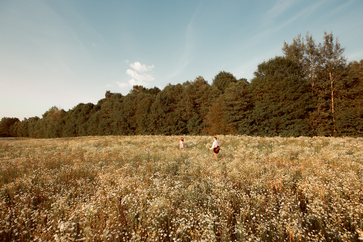 S & N. Beautiful summer love story. Destination wedding photographer in Iceland, Spain, Italy, Greece and