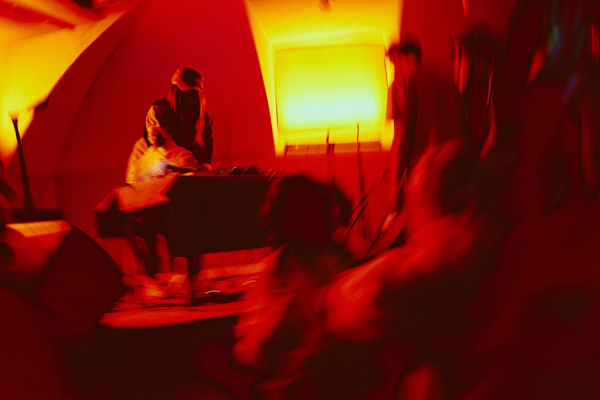 Girls Power Noise в Невротике. Иван Кобяков