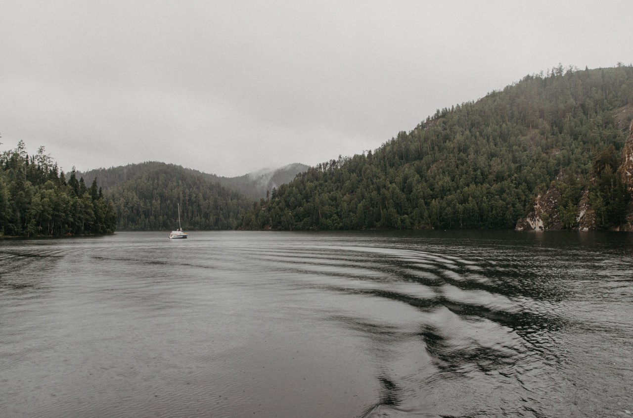 RestPlace — парусные, премиум яхты, катера — аренда Красноярск