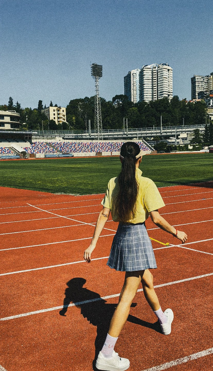 Ретро на сочинском стадионе. Чувственный мобильный фотограф в Казани и Сочи Дьяченко Дарья