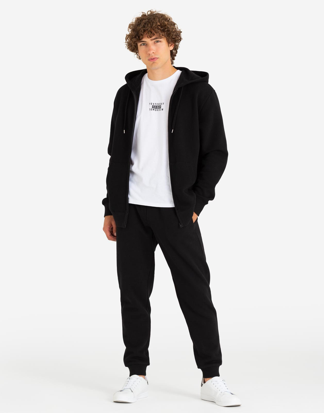 Продюсер Людмила Щерица