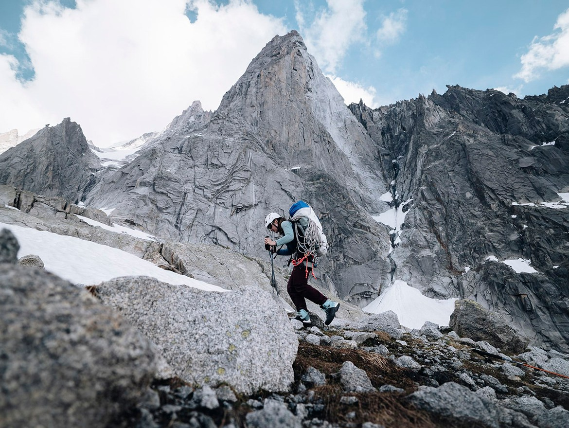 100 лет альпинистскому женскому клубу «Pinnacle Club». “Steel Angel”: women’s climbing award