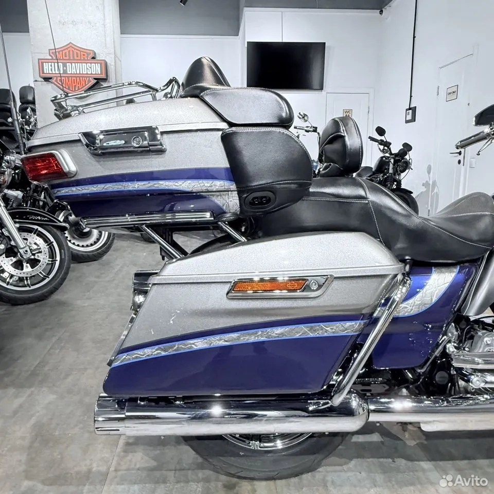 2016 CVO Limited 110 АВS Раlladium Silver / Phаntоm Вlue. Hello Davidson, Москва. Только хорошие мотоциклы…