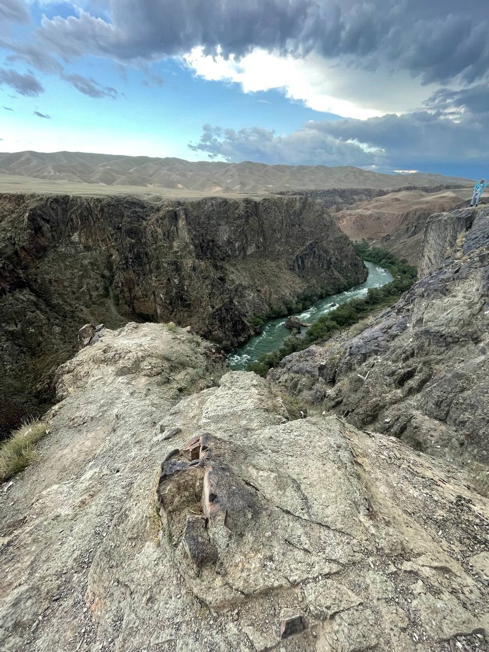 Черный каньон в Алматы. Где находится, как доехать из города Алма-Ата, фото и видео зимой и летом