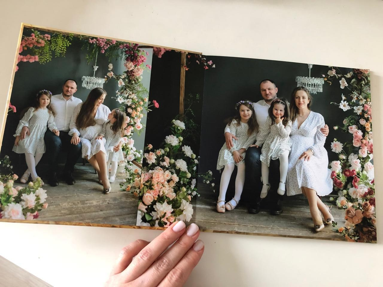 Information and price for the services of a photographer in Scotland. Elena Carruthers family photographer in Scotland (Edinburgh, Glasgow)