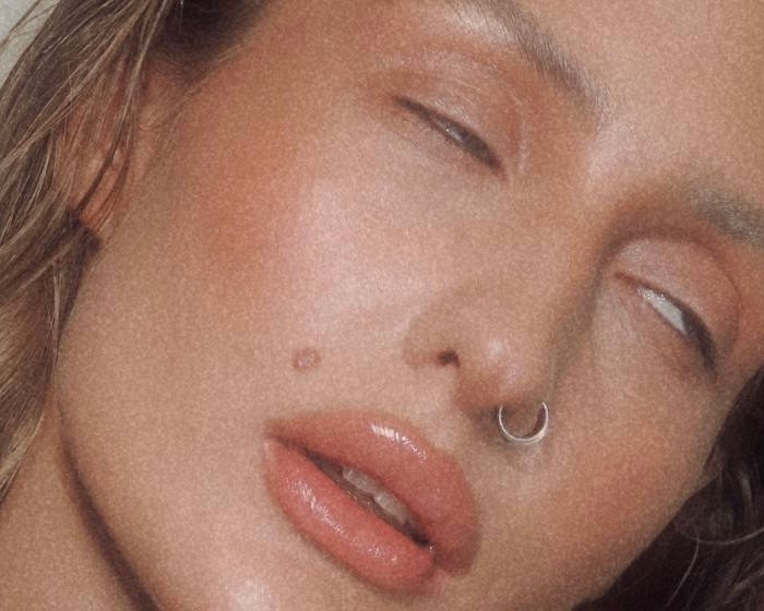 (АДАПТАЦИЯ)