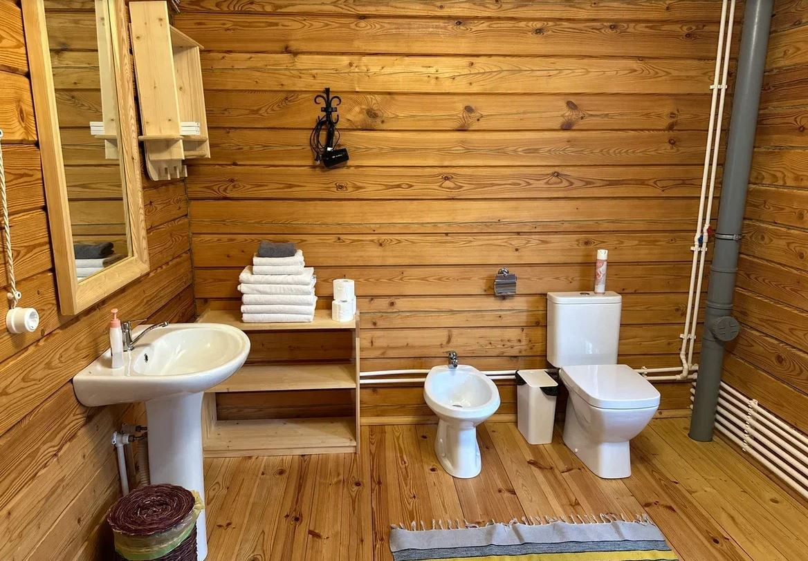 Аренда загородного дома для свадьбы или отдыха по Ярославскому шоссе. Банкетный зал Веранда в Якушево у озера для свадеб, юбилеев, корпоративов. Официальный сайт