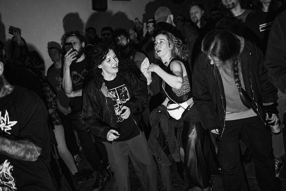 Сожитель, Смерть На Пляже, Линия Бикини, Выродок, Мразь. Иван Кобяков